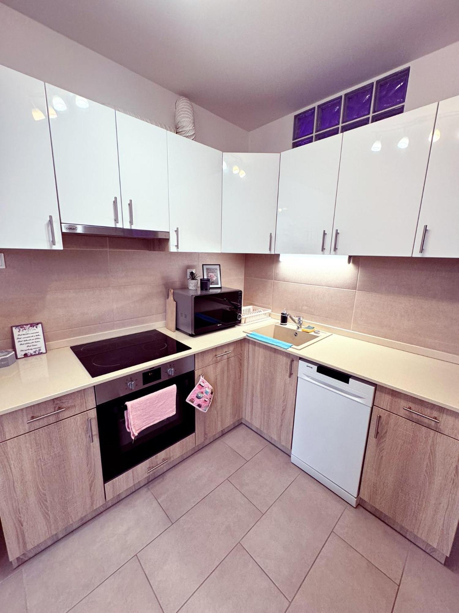 Exclusive Family Apartman Apartment Beci Exterior foto